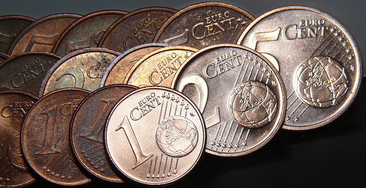 Euro cent coins showing diminishing returns concept